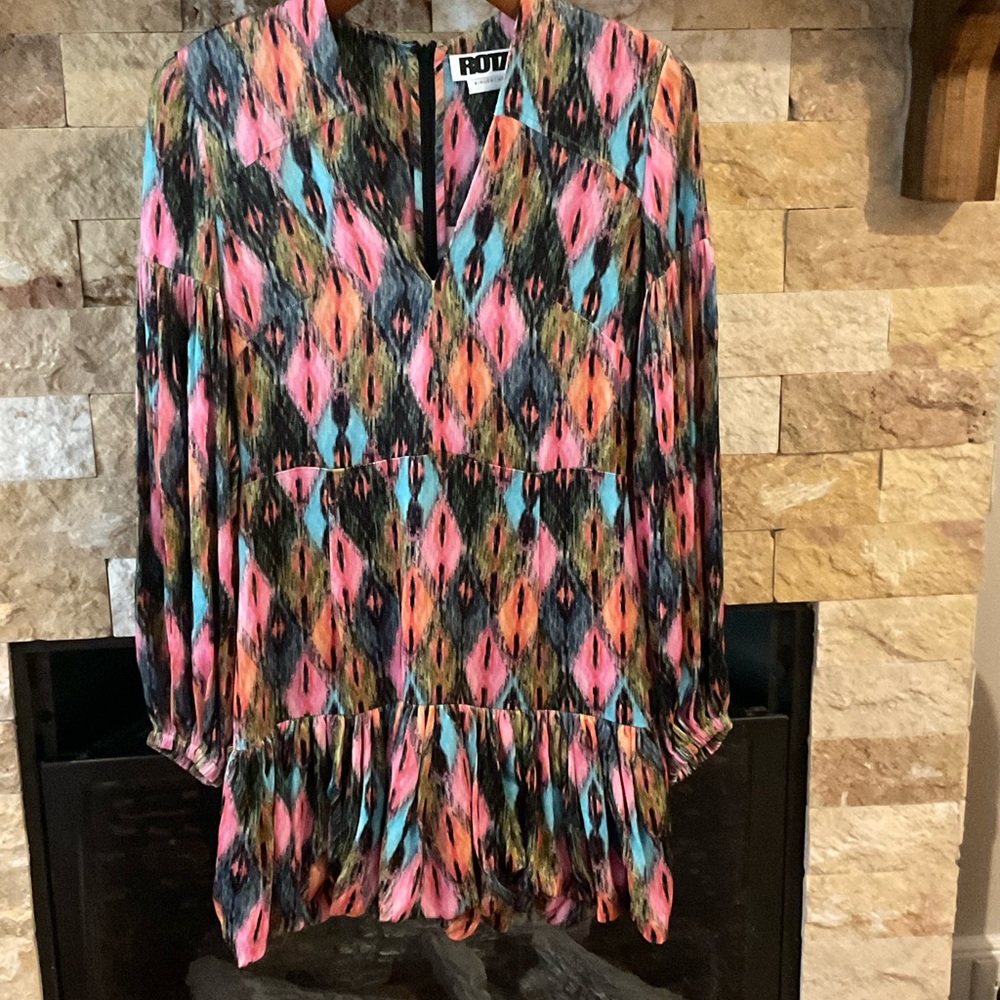 Rotate Dress size 4